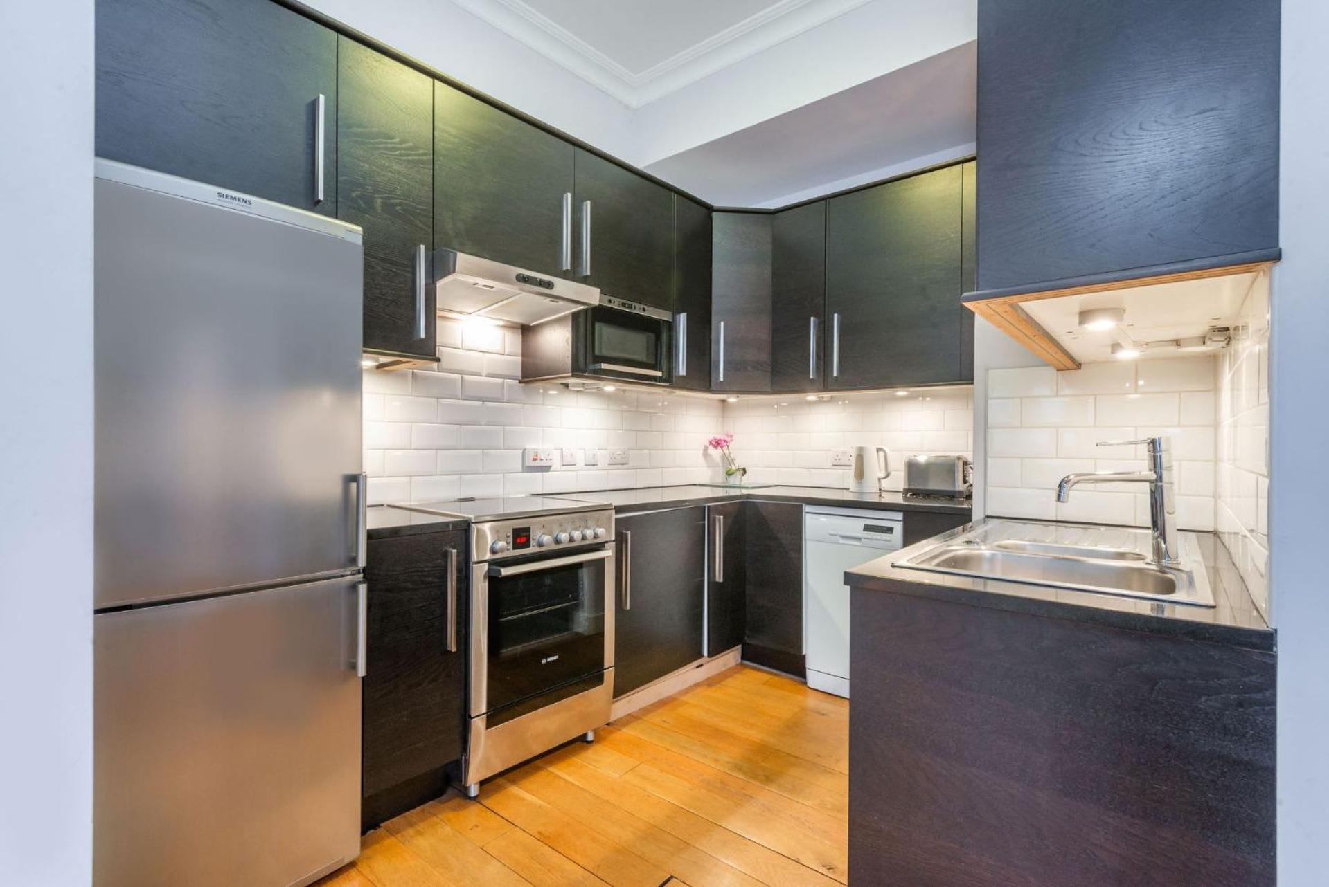 Apartament Nelson's Pad - Trafalgar Square - By Frankie Says Londra